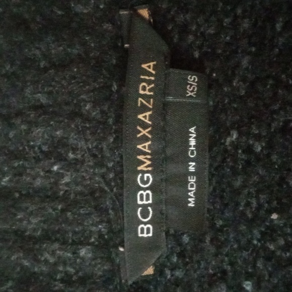 BCBG MAXAZRIA Cowl Collar Short Sleeve  Cardigan Sz XS/S Black Pre-owned - Picture 3 of 11